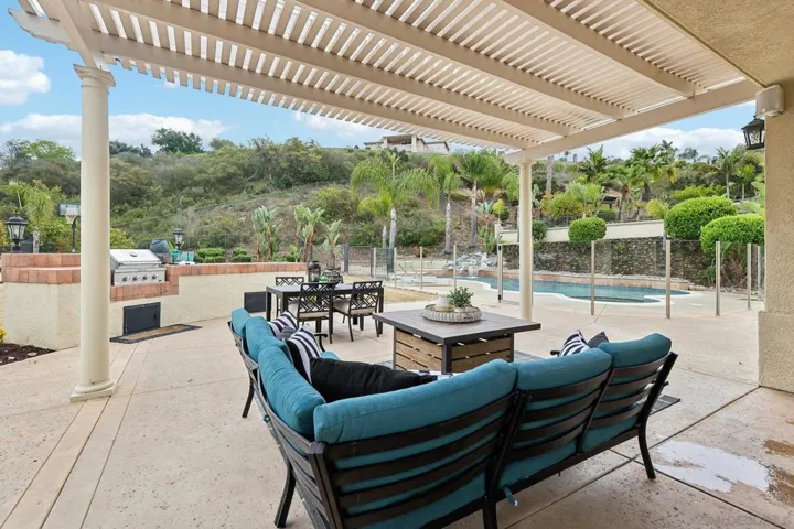 11781 Treadwell Dr, Poway, California 92064