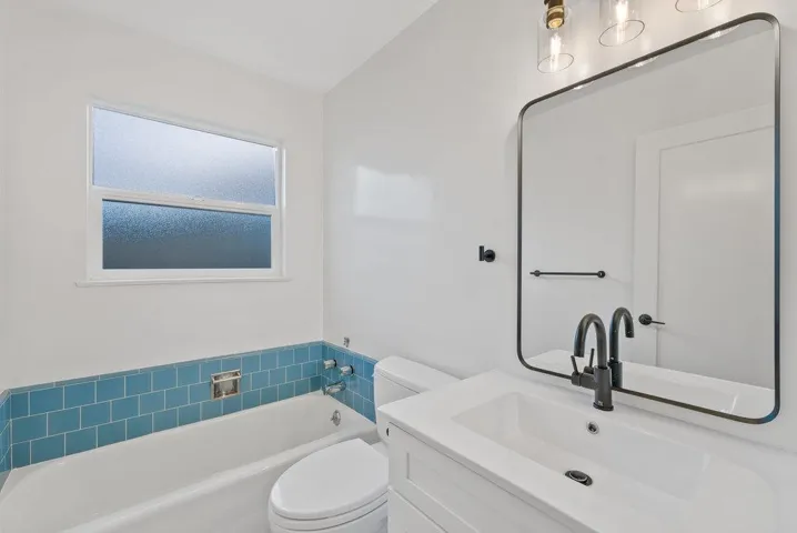 115 Crestview Terrace, Santa Cruz, California 95060