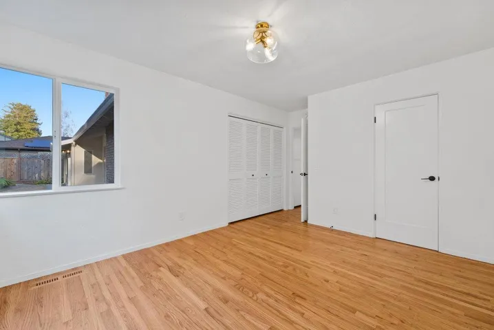 115 Crestview Terrace, Santa Cruz, California 95060
