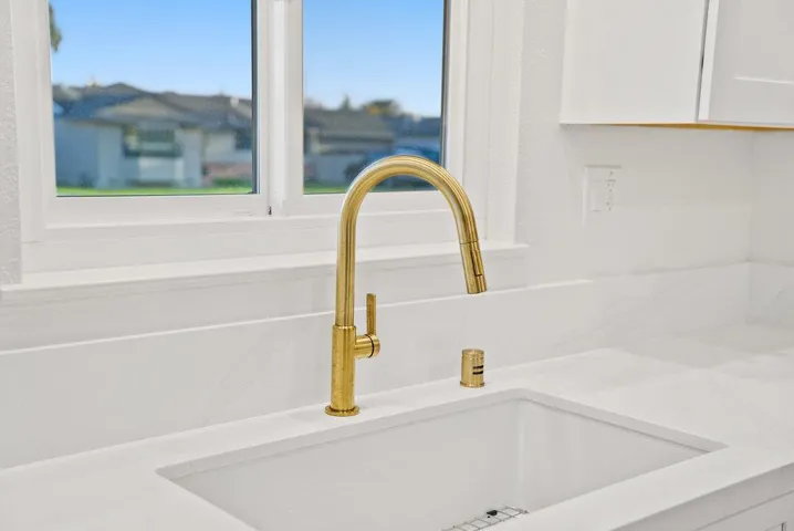 115 Crestview Terrace, Santa Cruz, California 95060