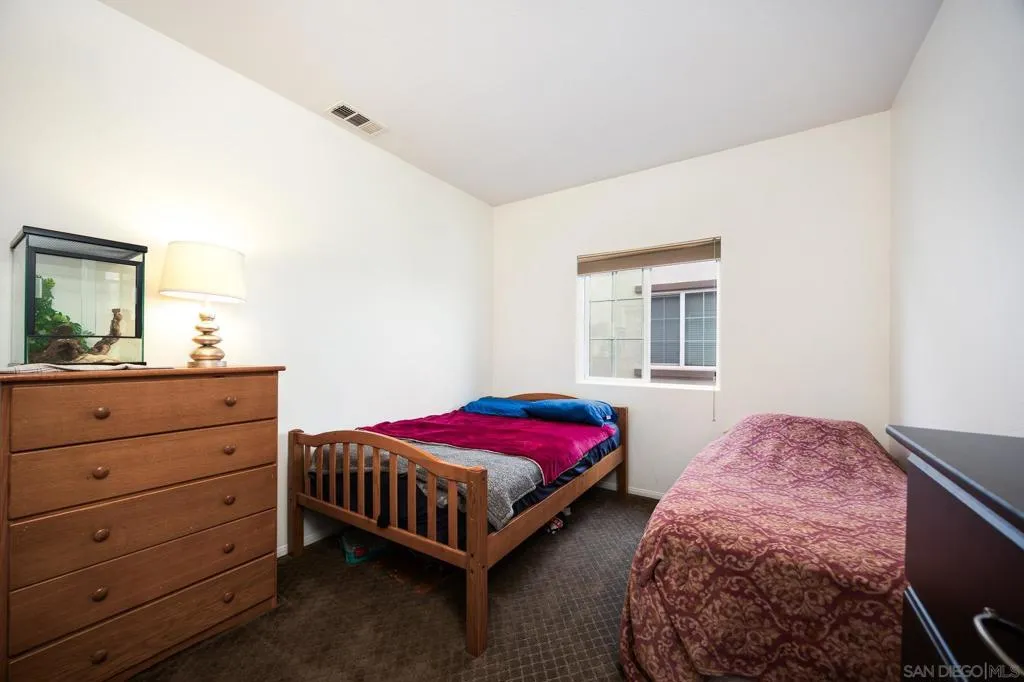 31057 Tiverton Rd, Menifee, California 92584 home-pic-30