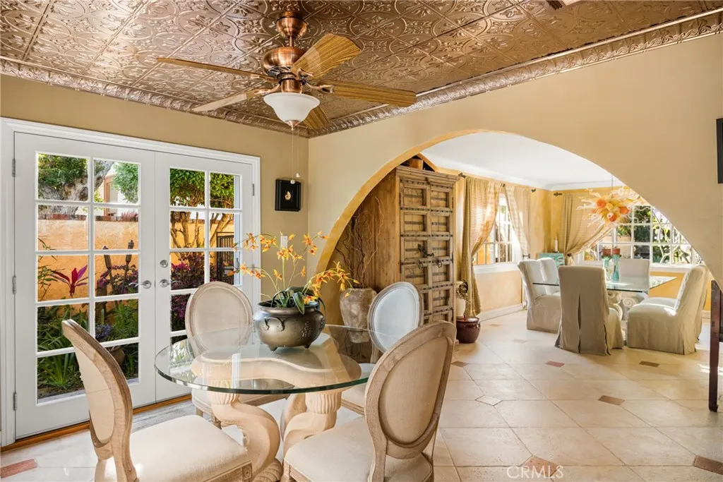 433 W Santa Clara Avenue, Santa Ana, California 92706 home-pic-11