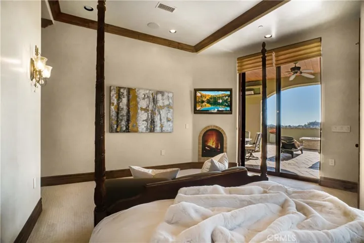 First floor 5th bedroom with ocean views