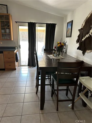 13657 Calzado Court, Victorville, California 92392