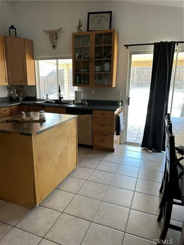 13657 Calzado Court, Victorville, California 92392