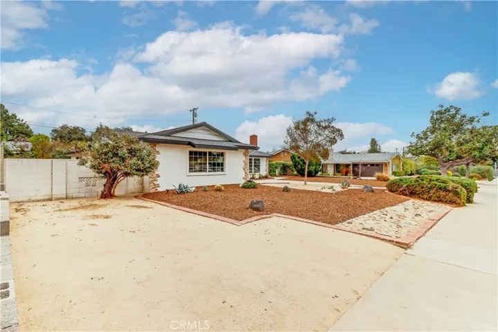 1848 N Mountain Avenue, Claremont, California 91711