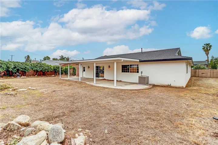 1848 N Mountain Avenue, Claremont, California 91711
