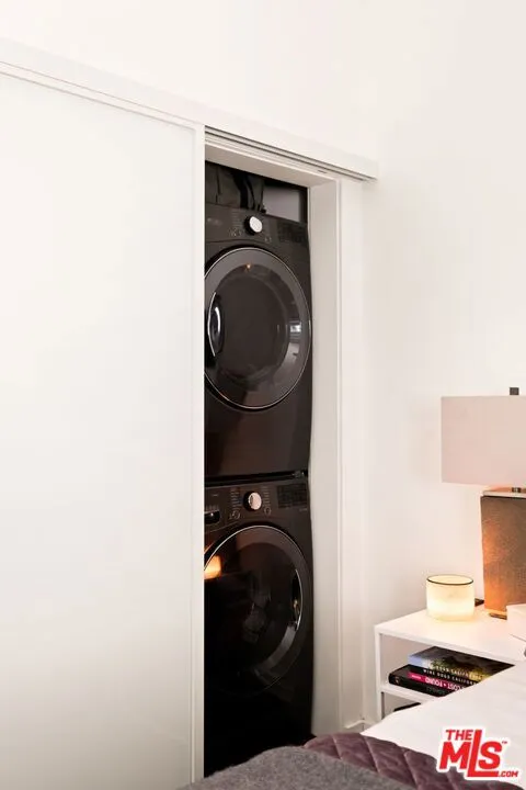 751 N Fairfax Avenue 4, Los Angeles, California 90046 home-pic-19