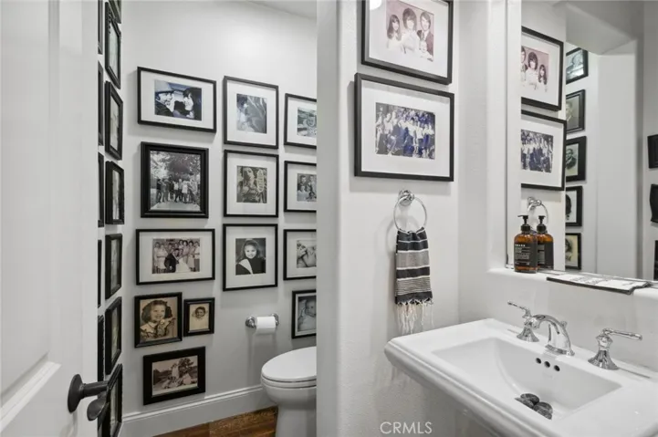 Downstairs guest bath