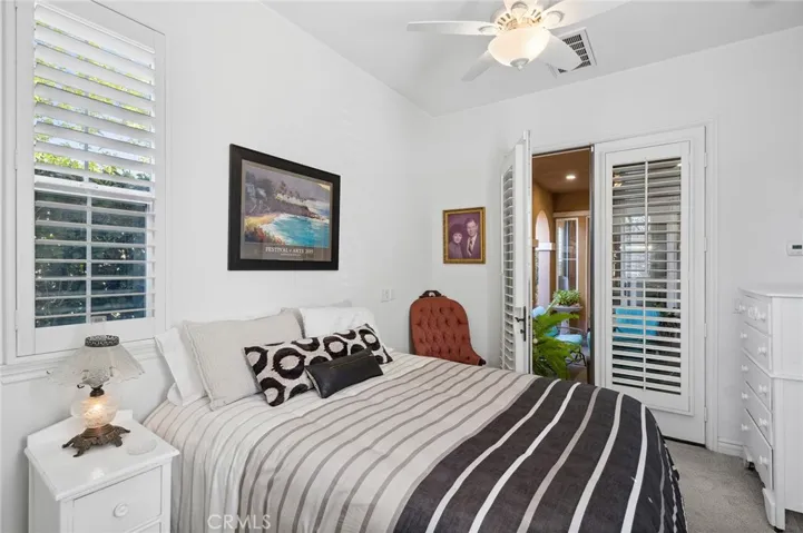 Ahhhh, the coveted casita. What will you use it for? An office, guest quarters, a granny, a nanny... teen room? The options are unlimited