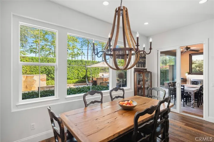 Eat in kitchen nook