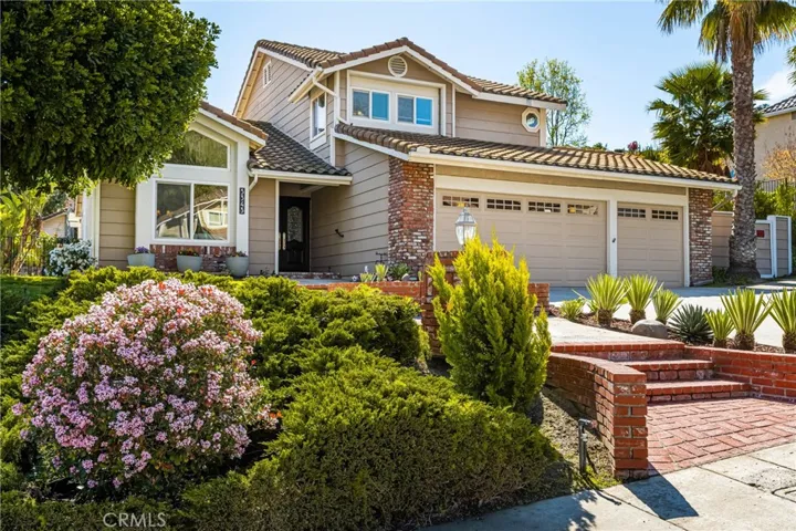 5343 E Big Sky Lane, Anaheim Hills, California 92807