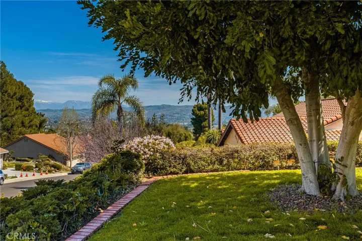 5343 E Big Sky Lane, Anaheim Hills, California 92807