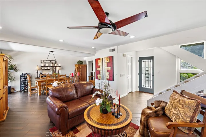 5548 E Vista Del Rio, Anaheim Hills, California 92807