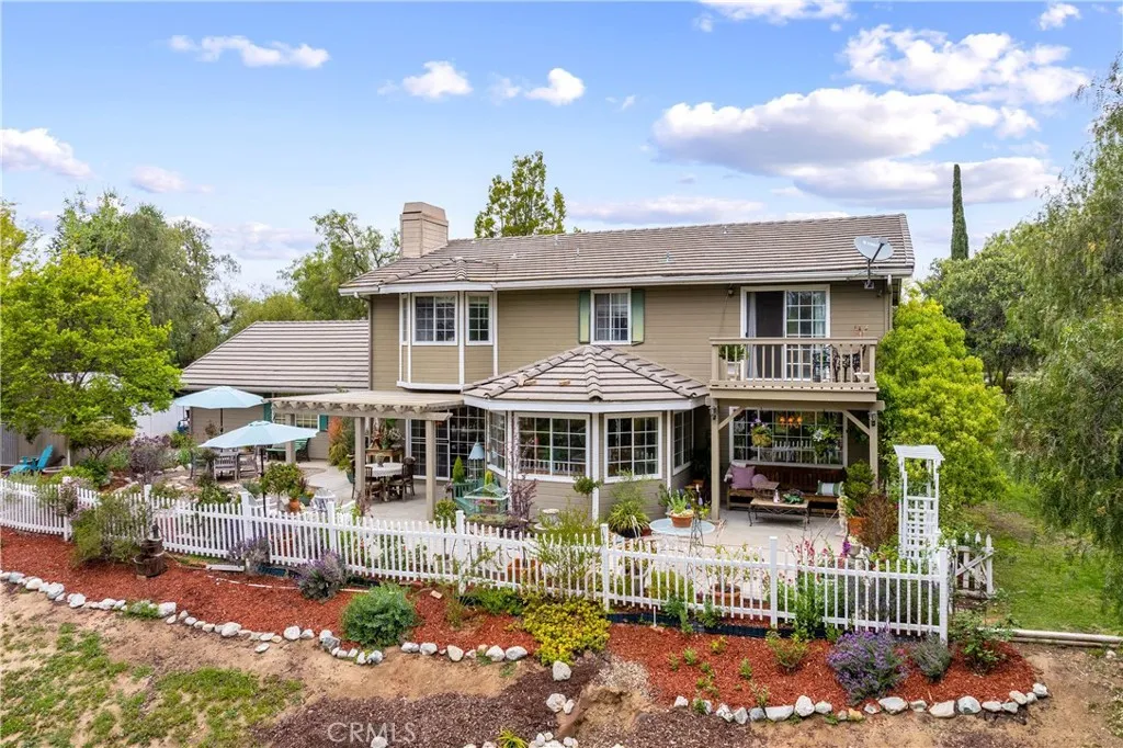 31065 Avenida Del Reposo, Temecula, California 92591 home-pic-15