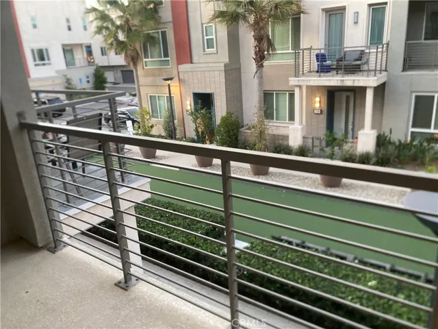 116 Citysquare, Irvine, California 92614