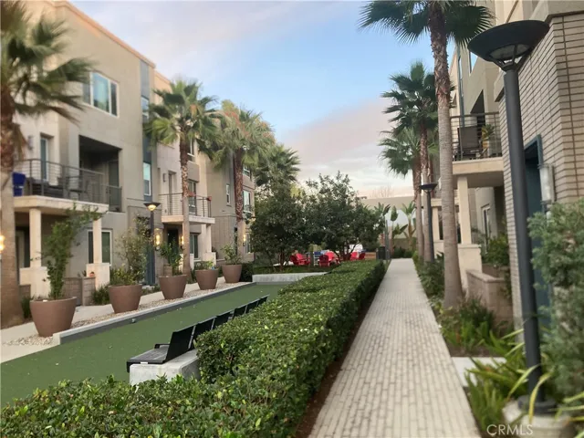 116 Citysquare, Irvine, California 92614