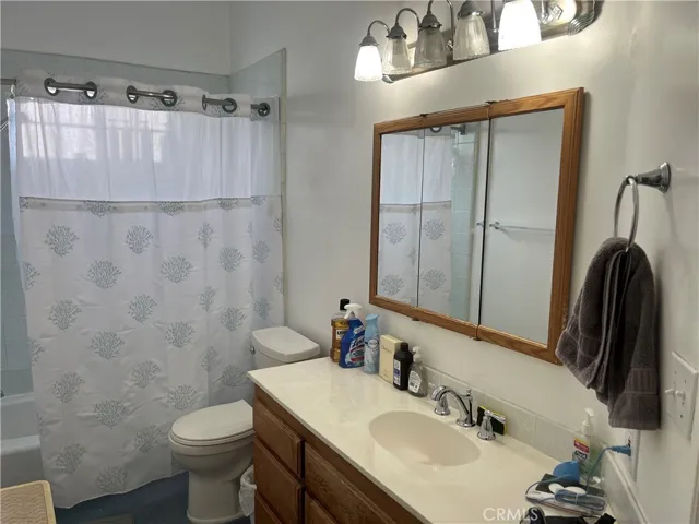 229 Avenue B, Redondo Beach, California 90277
