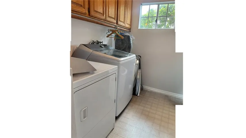 229 Avenue B, Redondo Beach, California 90277