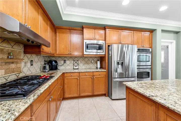 991 Clear Sky Place, Simi Valley, California 93065