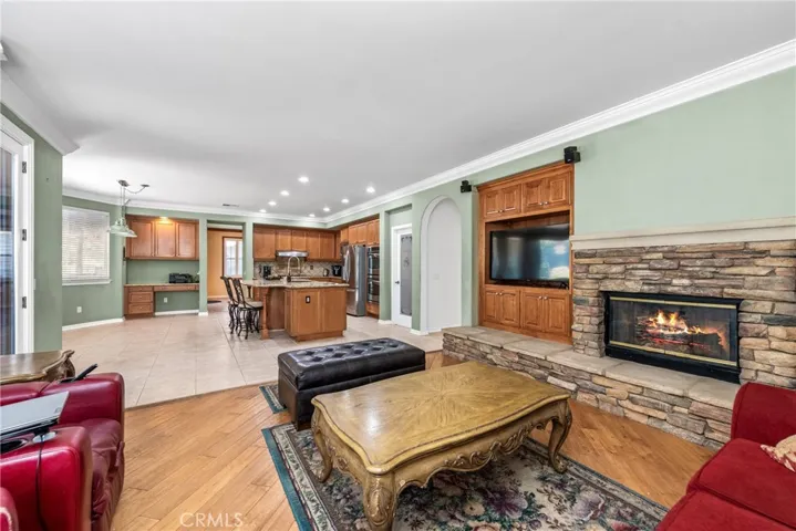 991 Clear Sky Place, Simi Valley, California 93065