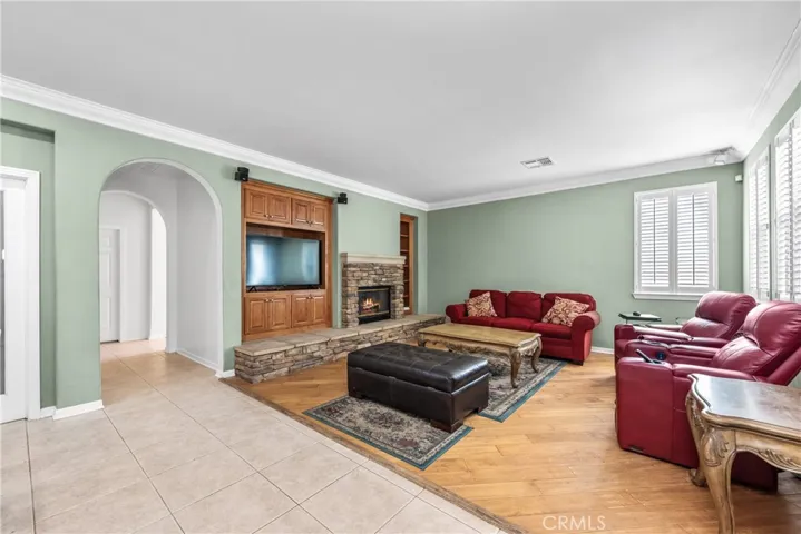 991 Clear Sky Place, Simi Valley, California 93065