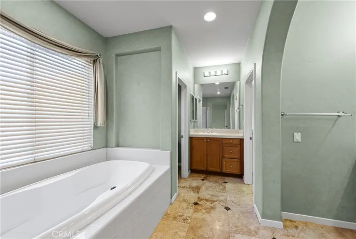 991 Clear Sky Place, Simi Valley, California 93065