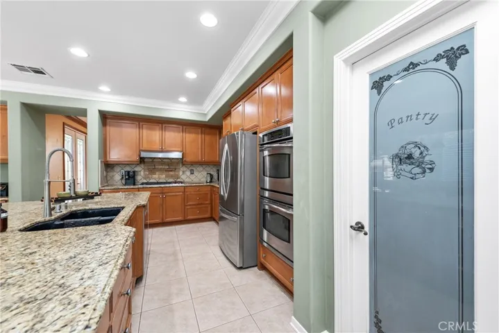 991 Clear Sky Place, Simi Valley, California 93065