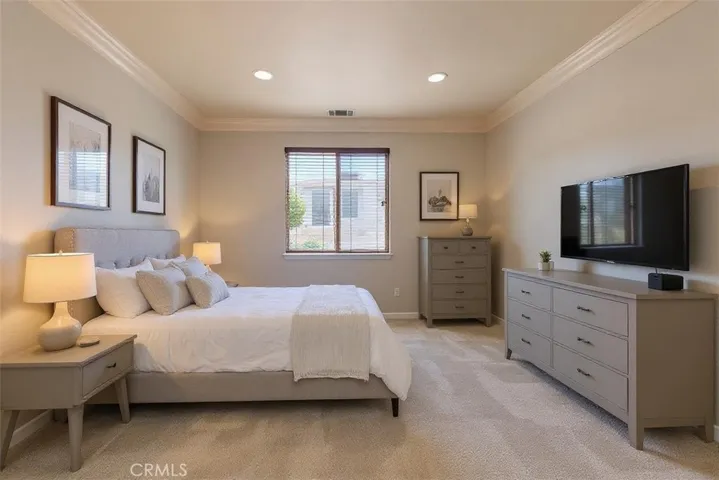 POSSIBLE 5TH BEDROOM DOWNSTAIRS VIRTUALLY STAGED