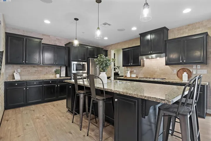 1335 S Central Pkwy, Mountain House, California 95391