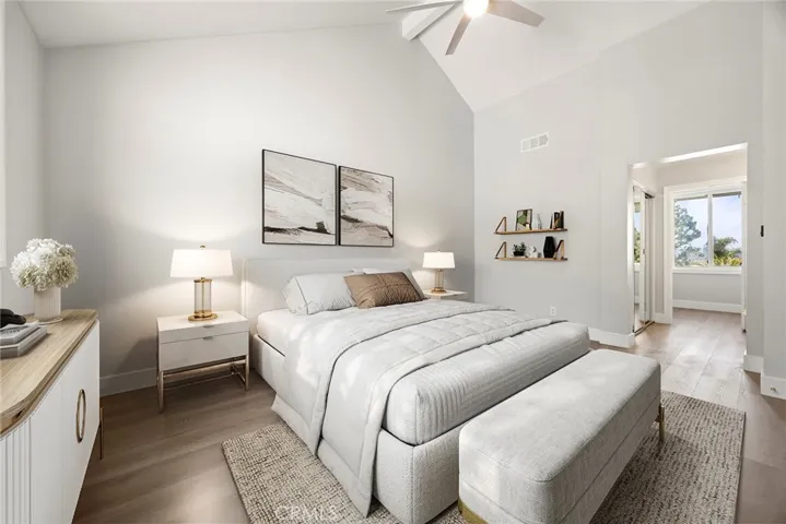 MASTER BEDROOM.