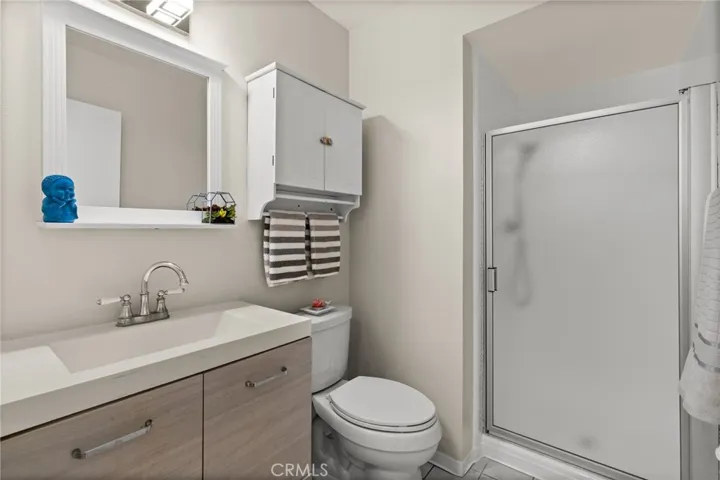 6279 Lincoln Avenue, Buena Park, California 90620