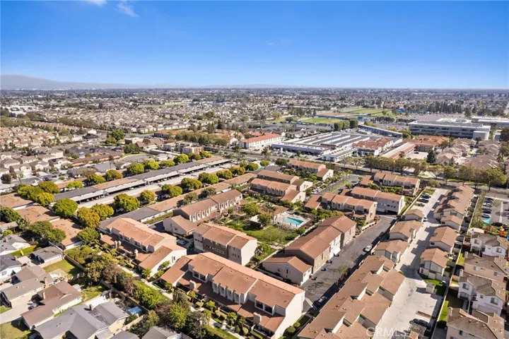6279 Lincoln Avenue, Buena Park, California 90620