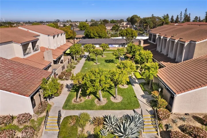 6279 Lincoln Avenue, Buena Park, California 90620