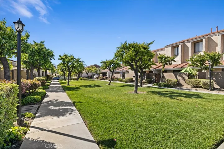 6279 Lincoln Avenue, Buena Park, California 90620