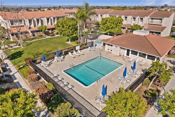 6279 Lincoln Avenue, Buena Park, California 90620