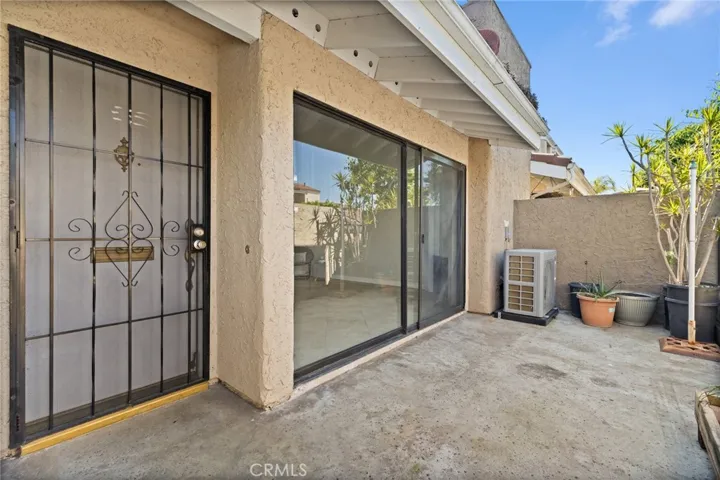 6279 Lincoln Avenue, Buena Park, California 90620