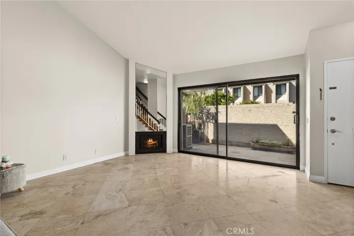 6279 Lincoln Avenue, Buena Park, California 90620