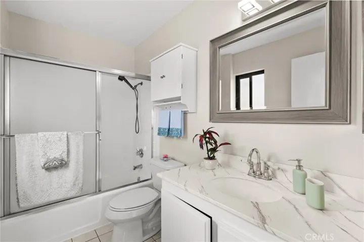 6279 Lincoln Avenue, Buena Park, California 90620