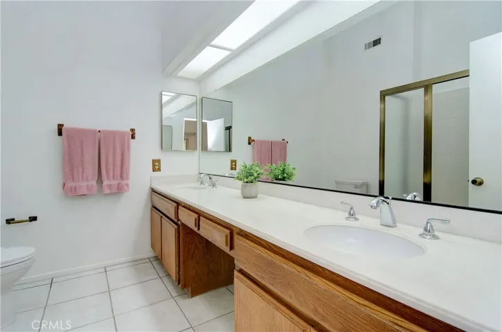 5250 Via Del Jinete, Yorba Linda, California 92887