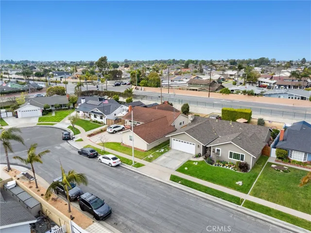 6061 Fenley Drive, Huntington Beach, California 92647