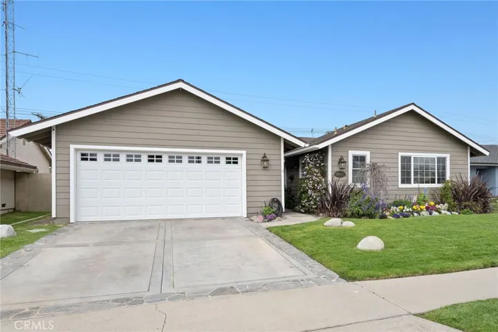 6061 Fenley Drive, Huntington Beach, California 92647