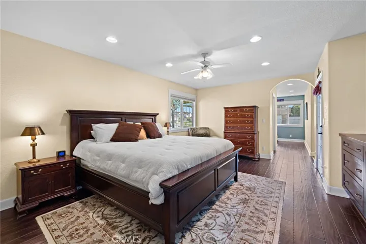 6061 Fenley Drive, Huntington Beach, California 92647
