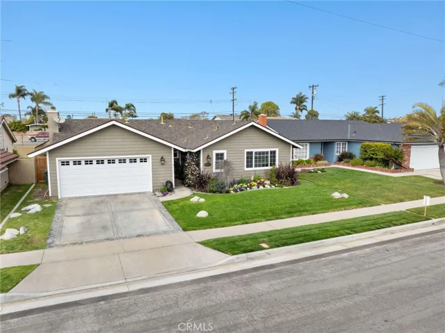 6061 Fenley Drive, Huntington Beach, California 92647
