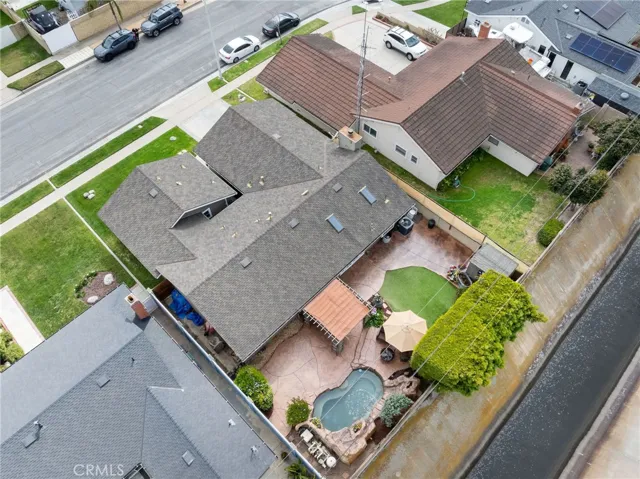 6061 Fenley Drive, Huntington Beach, California 92647