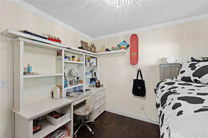6061 Fenley Drive, Huntington Beach, California 92647