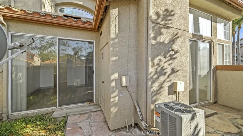 2901 Via Toscana 101, Corona, California 92879