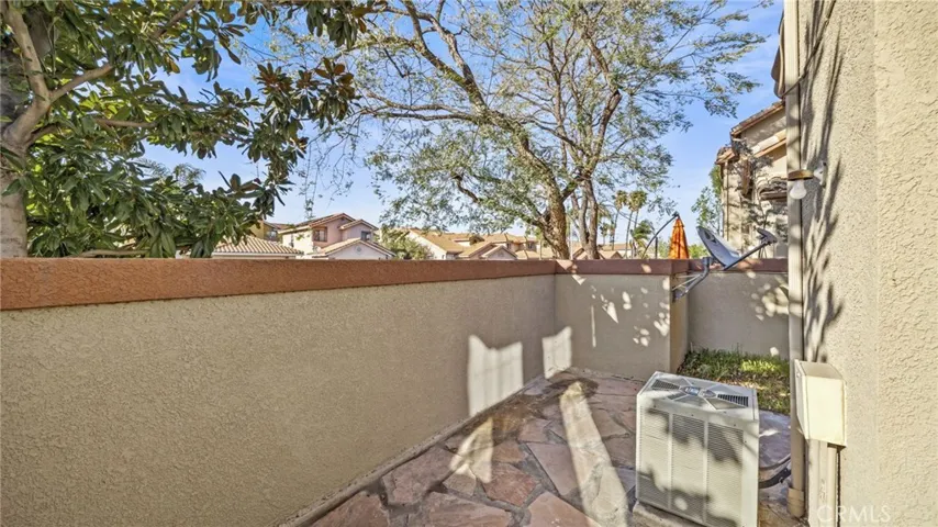 2901 Via Toscana 101, Corona, California 92879