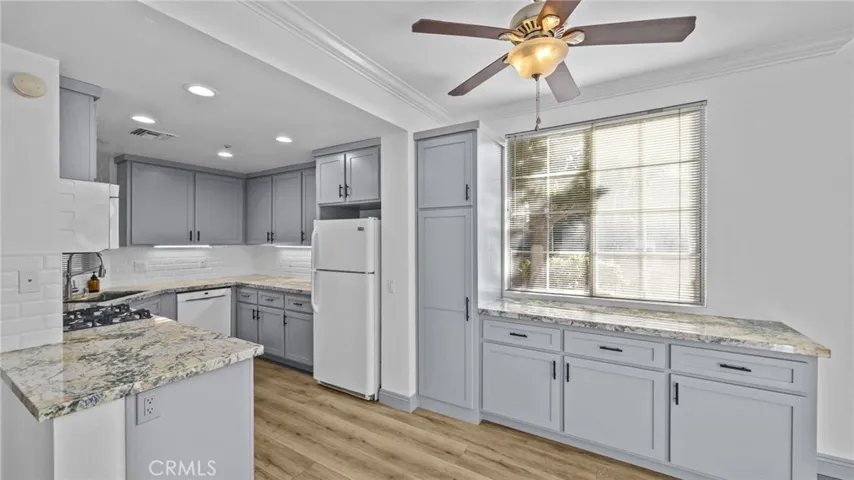 2901 Via Toscana 101, Corona, California 92879