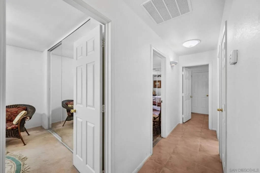 1150 E Via Colusa, Palm Springs, California 92262 home-pic-20